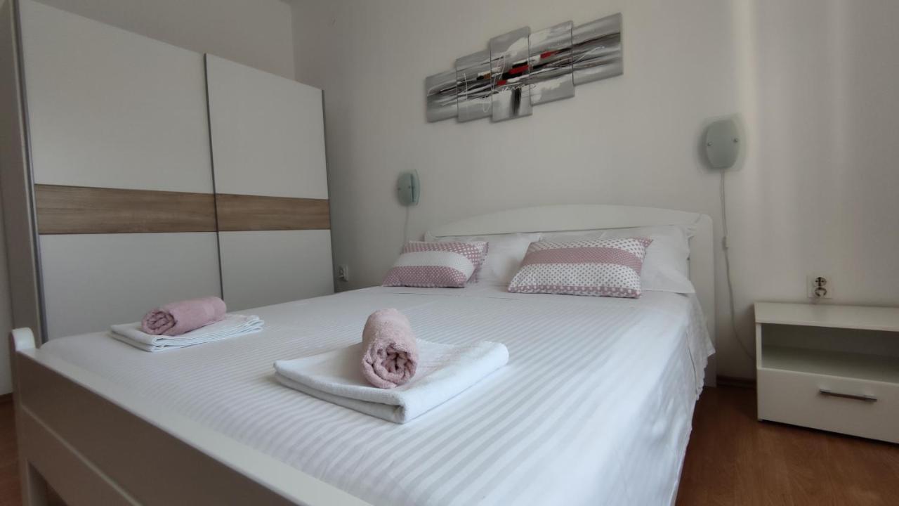 Apartment "Andrea" สปลิท ภายนอก รูปภาพ