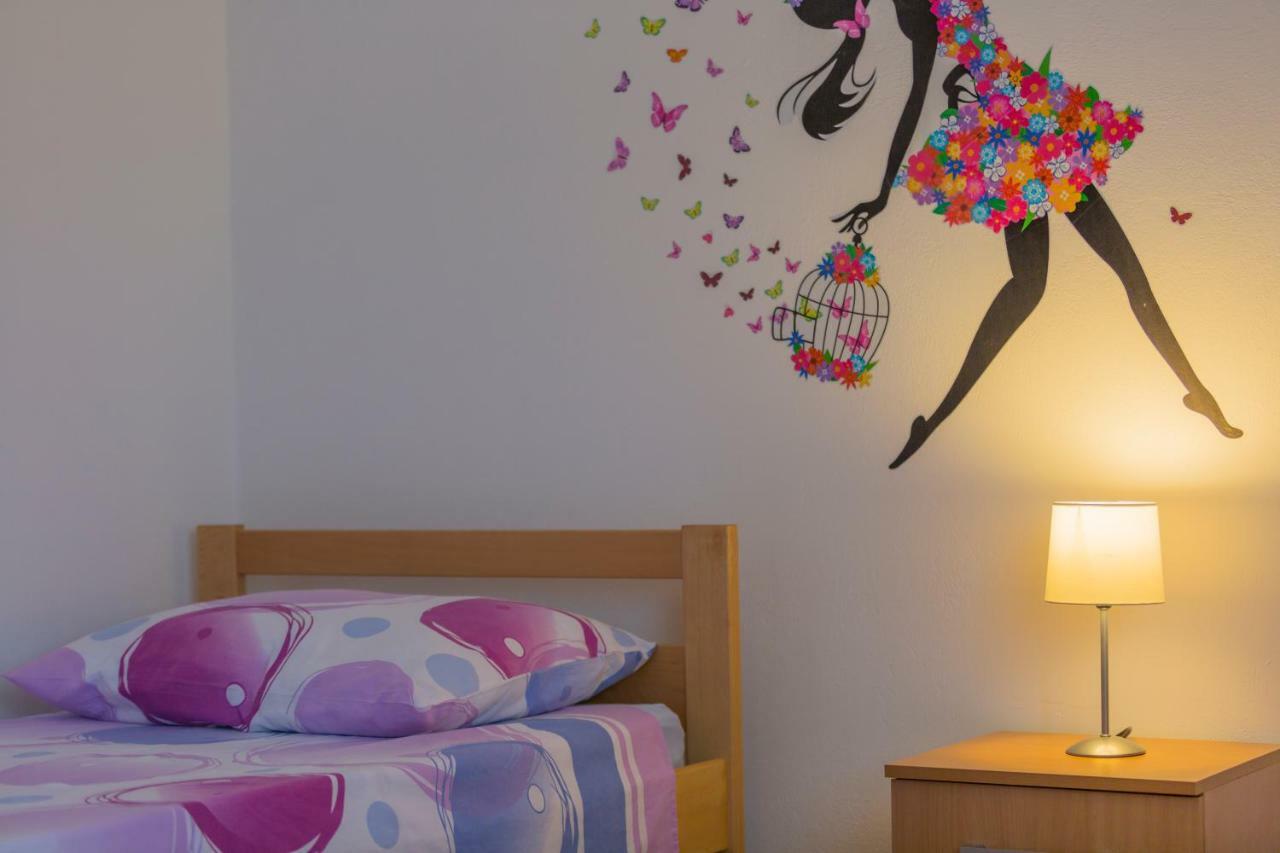 Apartment "Andrea" สปลิท ภายนอก รูปภาพ